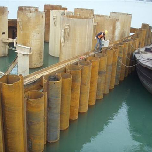 泸州钢护筒现场安装